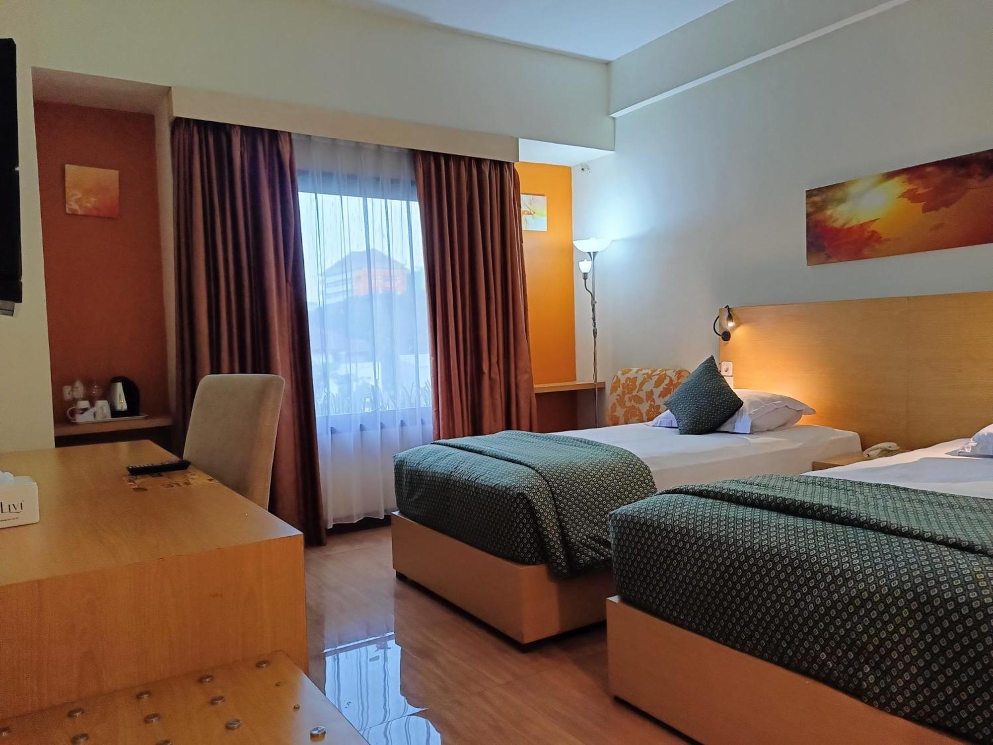 Lux Tychi Hotel 말랑 외부 사진