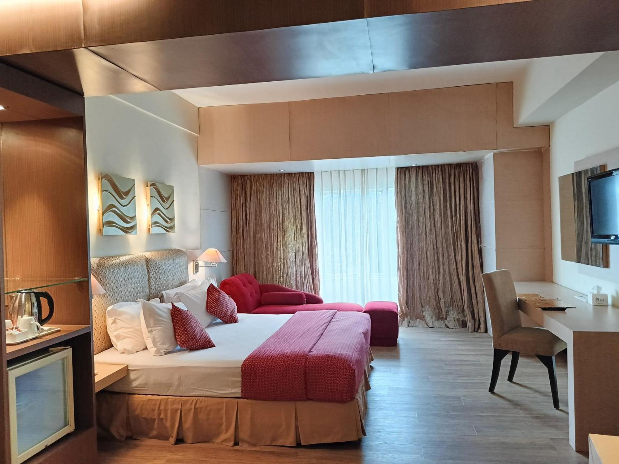 Lux Tychi Hotel 말랑 외부 사진