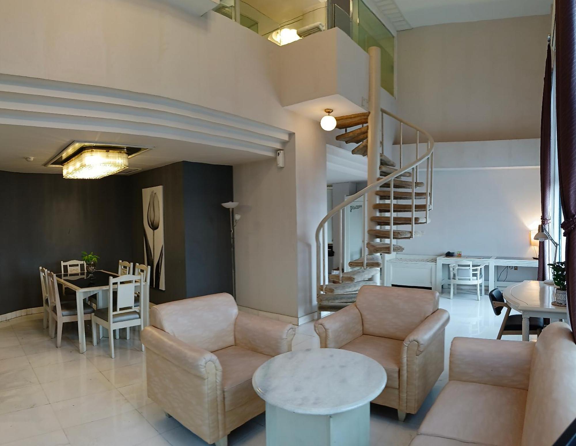 Lux Tychi Hotel 말랑 외부 사진